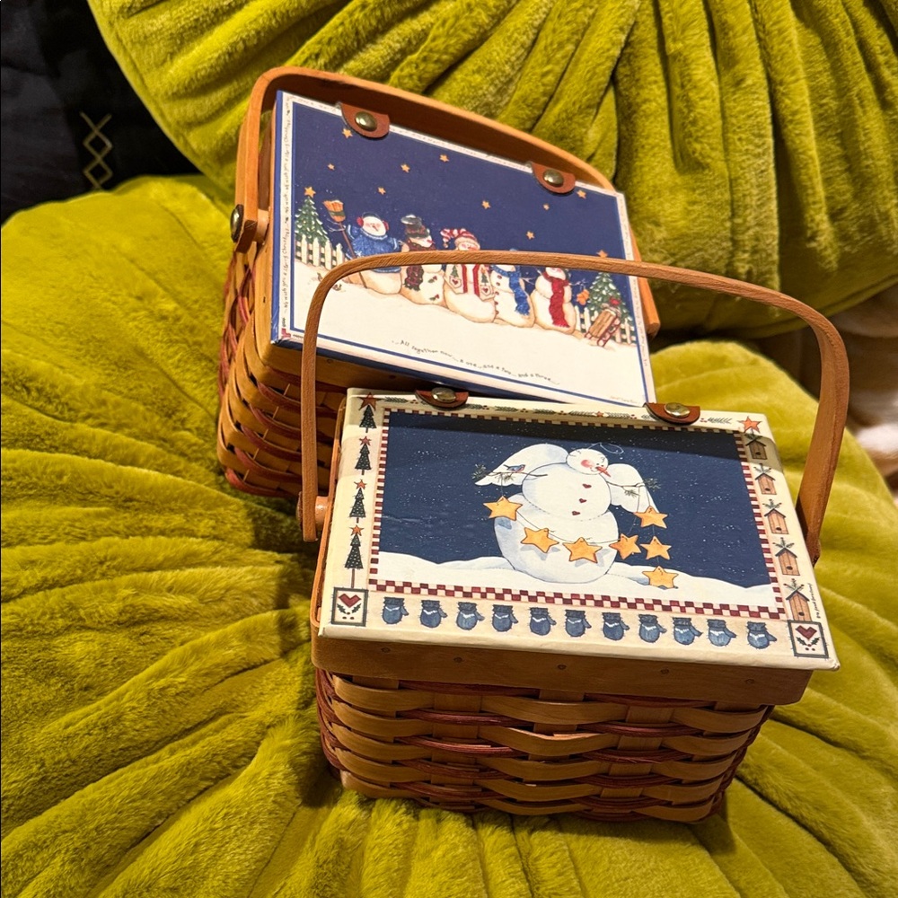 2 Snowman Themed Woven Baskets with handles & lids!